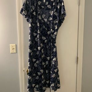 NORDSTROM wrap midi dress